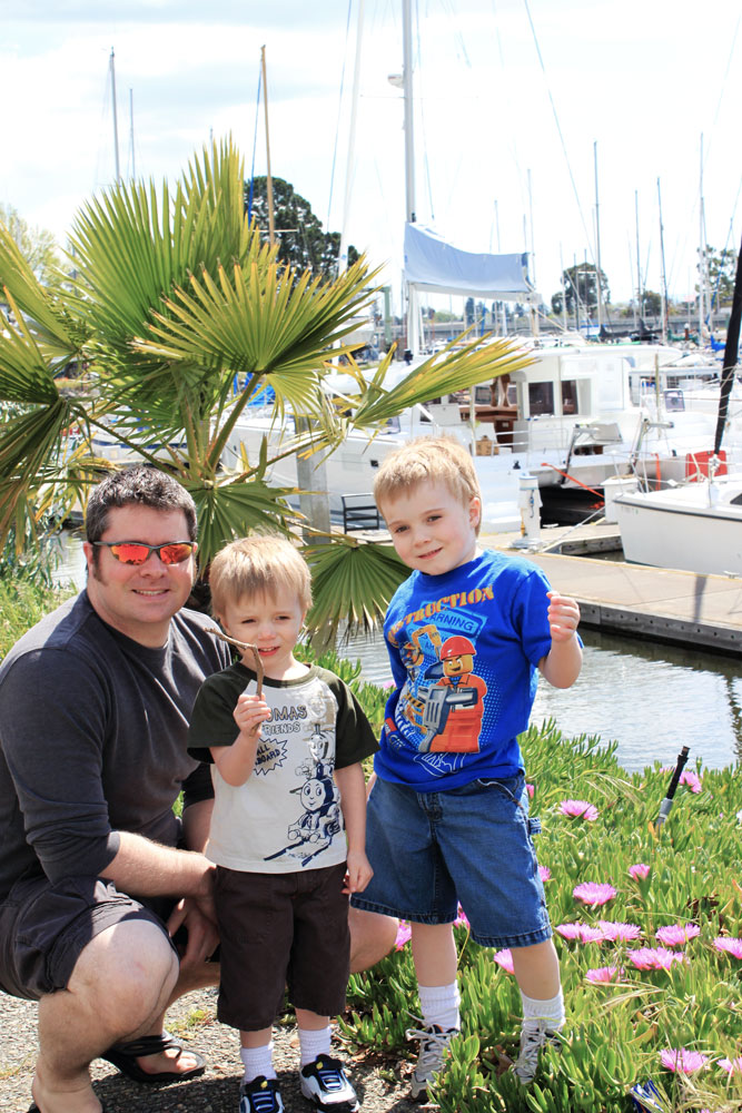 Rhett and the Boys posing at the Oakland Marina.