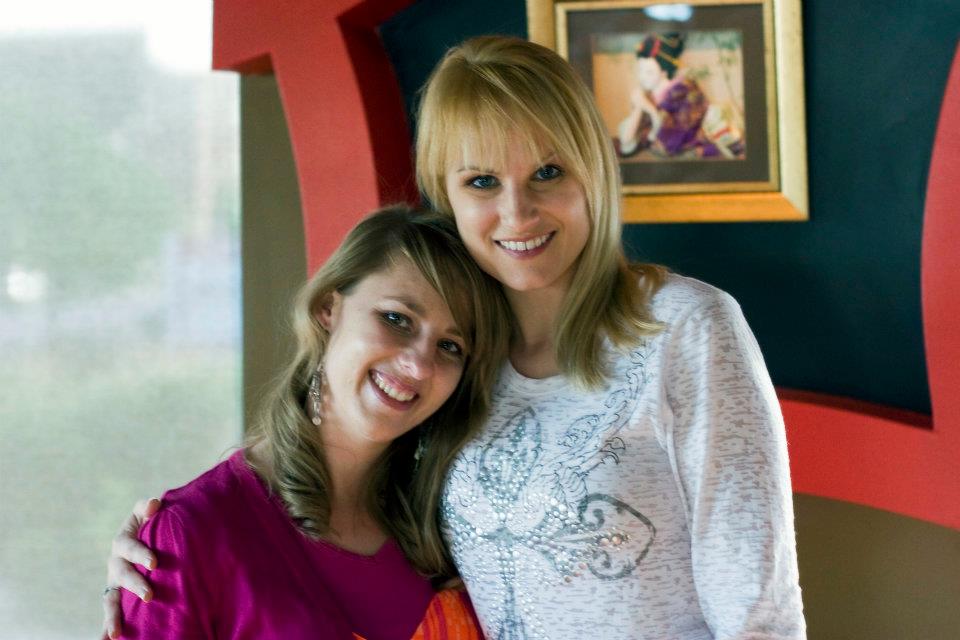 Author Michelle Davidson Argyle and guest Ashley Knight at the hibachi grilll for dinner after the Rhemalda Publishing Got Stories Conference in Salt Lake City, Utah.