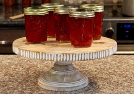 Jars of Herbed Tomato Jam