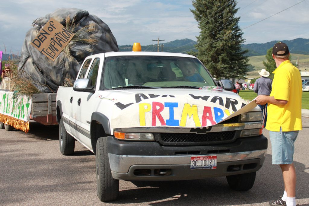 24th of July Pioneer Parade in Lava Hot Springs - Lava Ward Primary Float