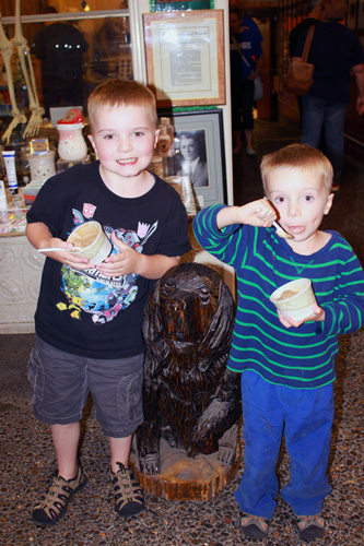 ARH and DEH eating ice cream at Wall Drug in South Dakota.